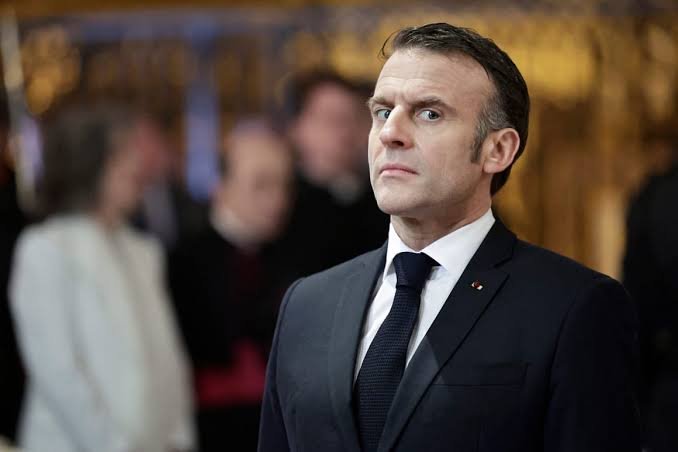 France Faces Political Storm as Macron Comes Under Fire and Ukraine Peace Diplomacy Resurfaces